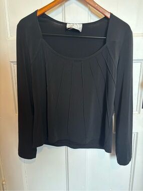 VTG Daniel Laurent  Women's Black Long-Sleeve Size XL Scoop Neck Top